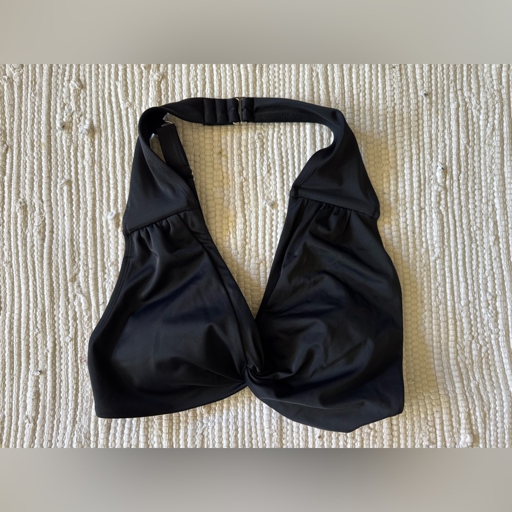 Cupshe Swimming Escaping Black Halter Bikini Top